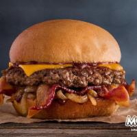 Cheddar Bacon Burger · 