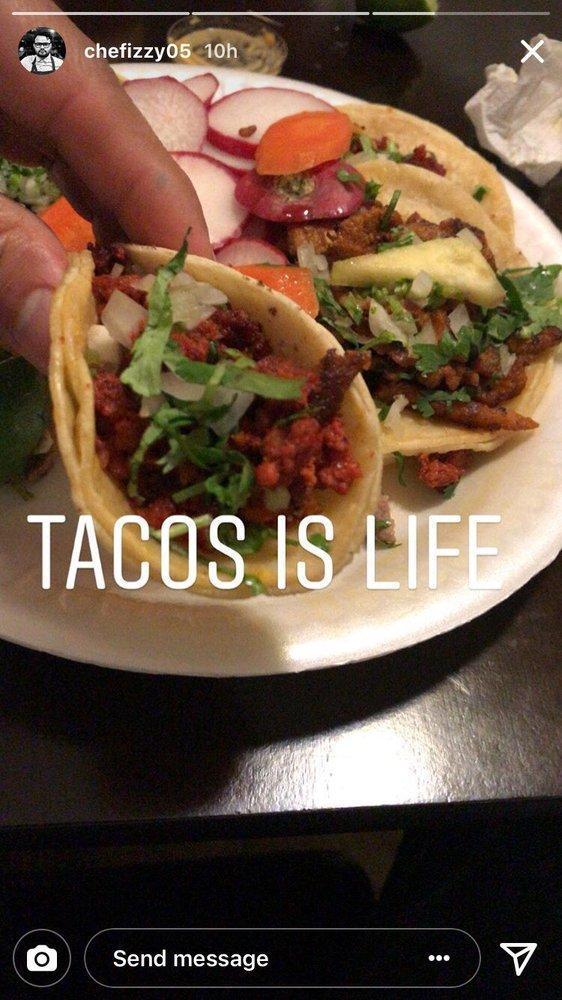 El Diferente · Food Trucks · Tacos