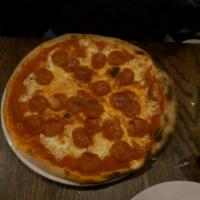 Kid's Pepperoni Pizza · Mozzarella cheese, sauce and pepperoni.