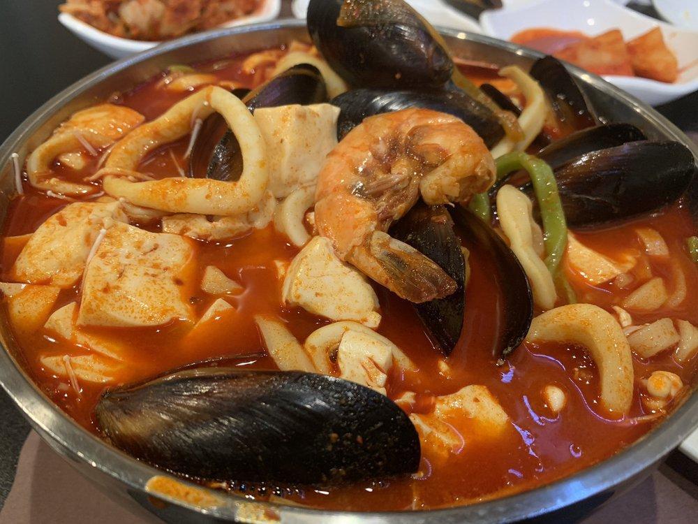 Spicy Seafood Korean Ramen · 