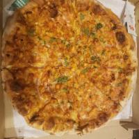 Butter Chicken Pizza · 