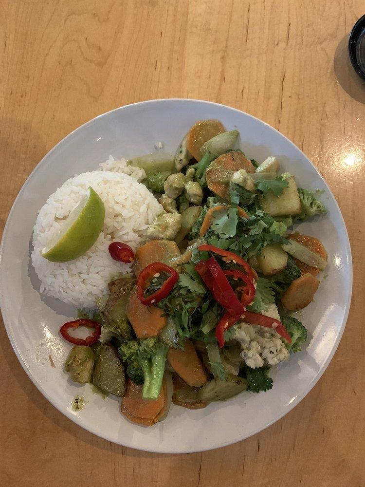 Thai Green Curry *vegan · 