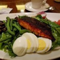 Blackened Salmon Nicoise Salad · 