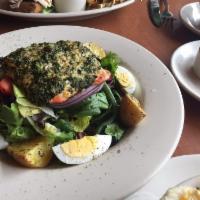 Nicoise Salmon Salad · 