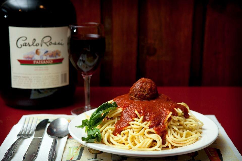 Mrs. Robino's Restaurant · Pasta · Lunch · Dinner · Italian