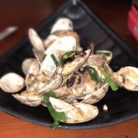 Side Street Clams · Mildly spicy butter clams stir-fried in garlic miso sauce.