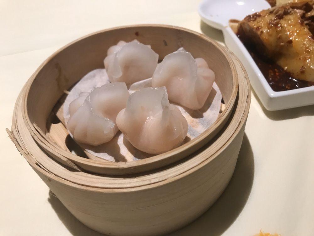 Crystal Shrimp Dumpling · 