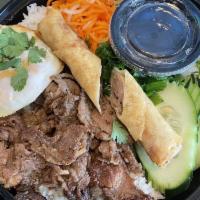 Pat's Plate Com Thit Nuong Cha Gio Trung Chien · 