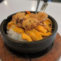Traditional Beef Stone Bowl Rice · 