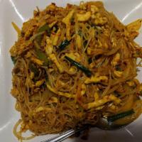 Singapore Noodles · Mild. Thin rice noodle stir-fried with onion, scallion, bell pepper, mushroom, bean sprout, ...