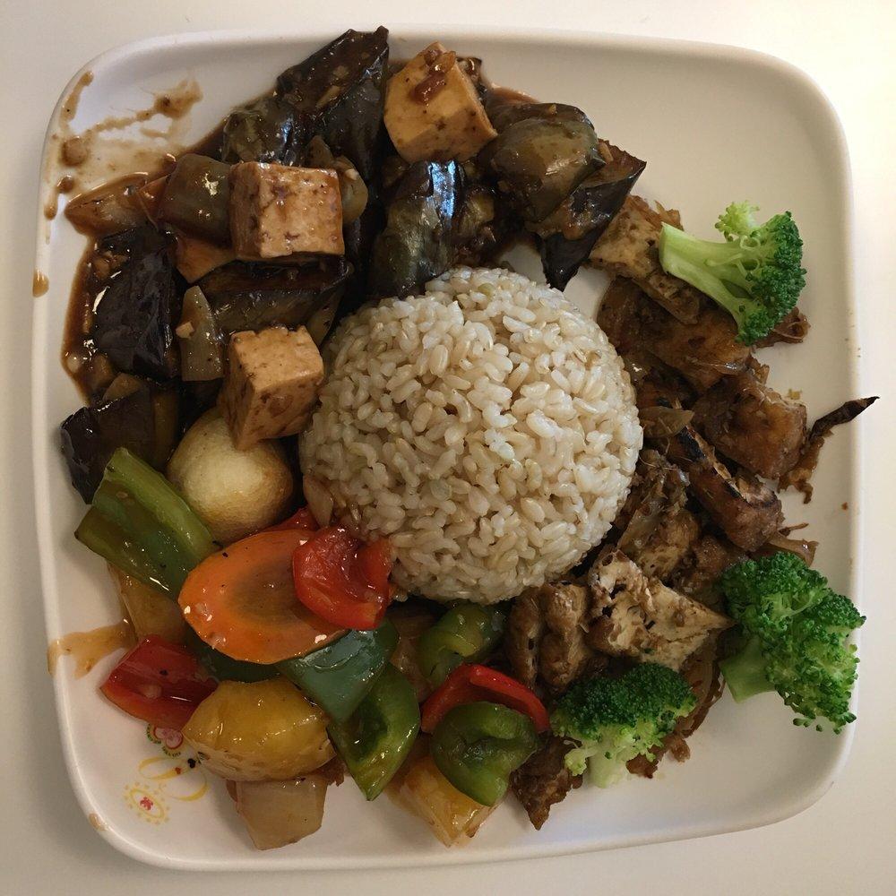 Loving Hut · Vegan · Vegetarian · Vietnamese