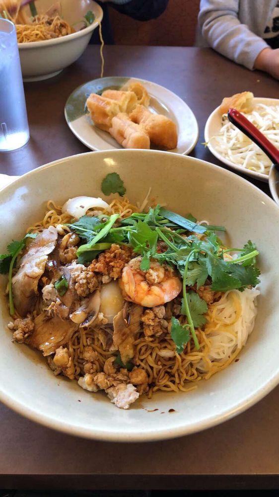 Yummy Trieu Chau · Vietnamese · Chinese · Noodles