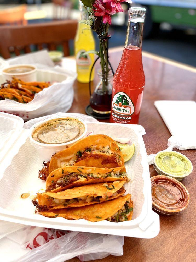 Tacos y Hamburguesas Toluco Restaurant · Mexican