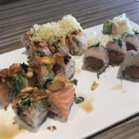 King Casper Roll · Salmon, cream cheese, flash-fried, topped, crunch, crab, green onion spicy mayo, eel sauce, ...