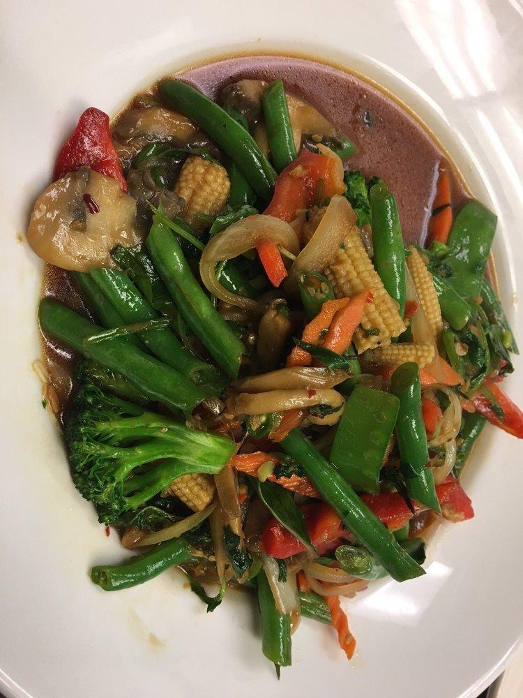 Racha Thai Cuisine · Dinner · Thai · Seafood · Asian