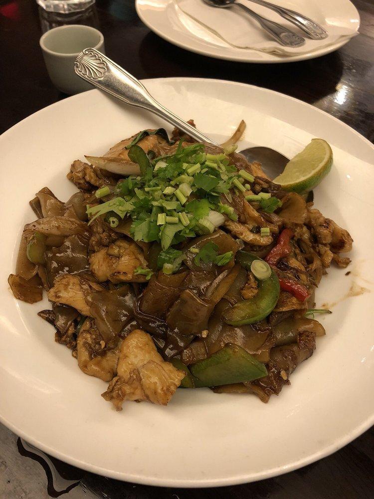 Rhong-Tiam · Thai · Noodles · Soup
