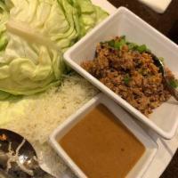 Minced Chicken Lettuce Wraps · 