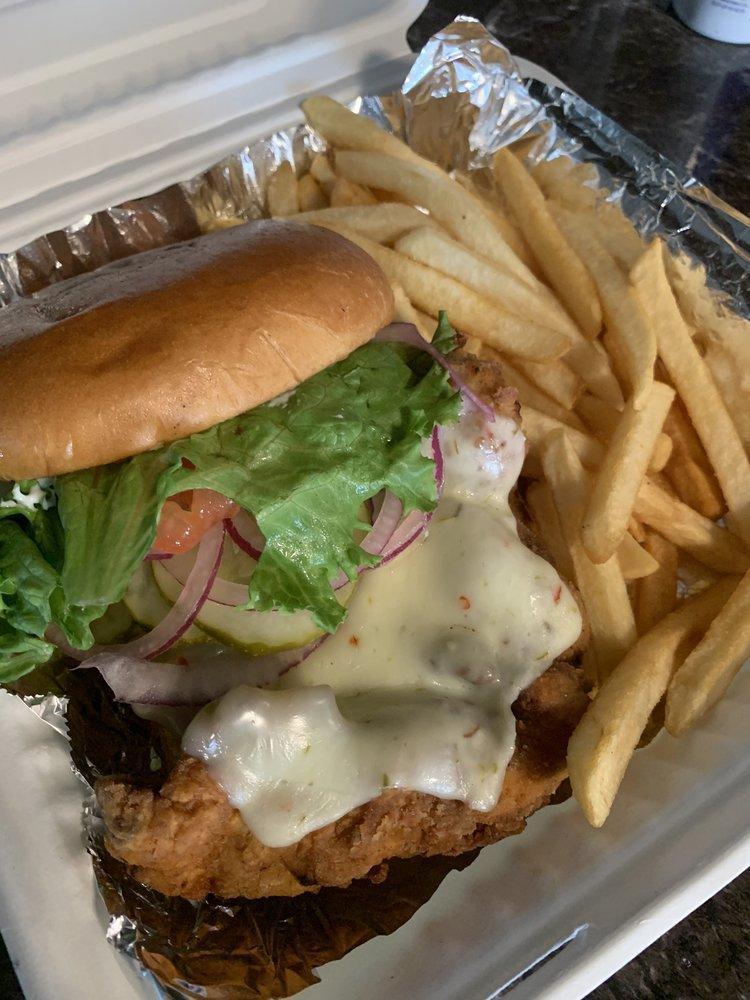 Manny's Steakhouse · Steakhouses · Kids Menu · Seafood · Southern · Bars · Vegan · Lunch · American · Sandwiches · Southwestern · Dinner · Breakfast · Steak · Salads · Vegetarian