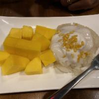 Mango With Sticky Rice · 