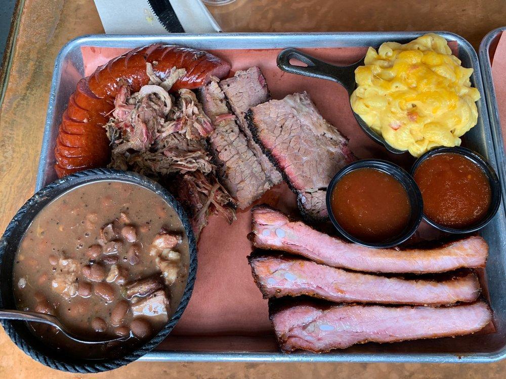 The Smokin' Oak Pit and Drinkery · Barbeque · Bars · Sandwiches
