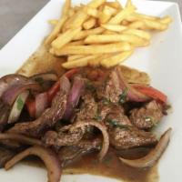 Lomo Saltado · 