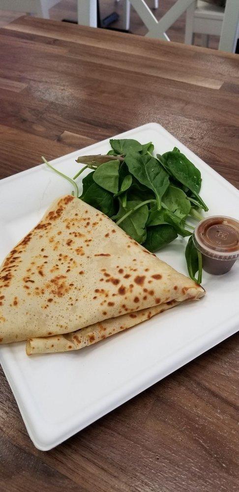 Classique · Savory Crepe filled with ham and cheese (Swiss or Cheddar). Served with a side of salade (Ranch or Balsamic dressing)
