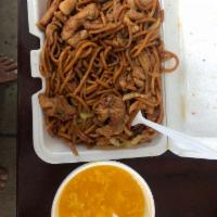 Lo-mein With Chicken or Beef or Shrimp or Pork or Combo · 
