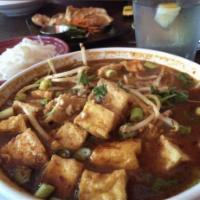 Hot and Sour Noodle Soup Lunch · 