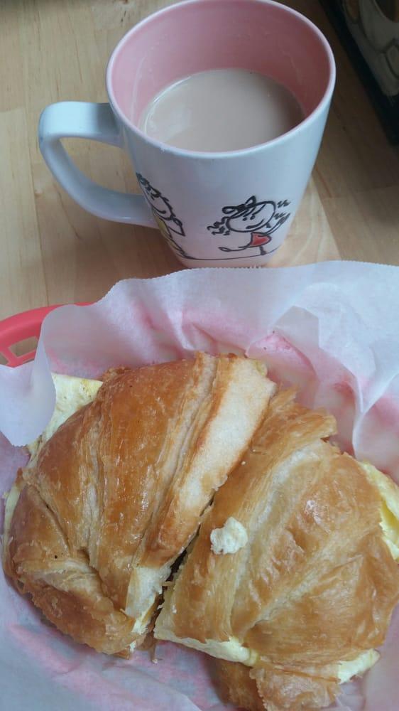 Breakfast Croissant Sandwiches · 