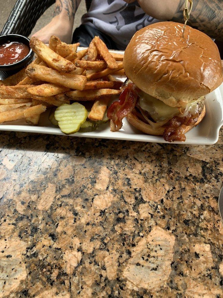 BRU Burger Bar - Indianapolis · Burgers · Sandwiches · Bars
