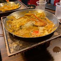 Curry Flavor Hot Pot · 