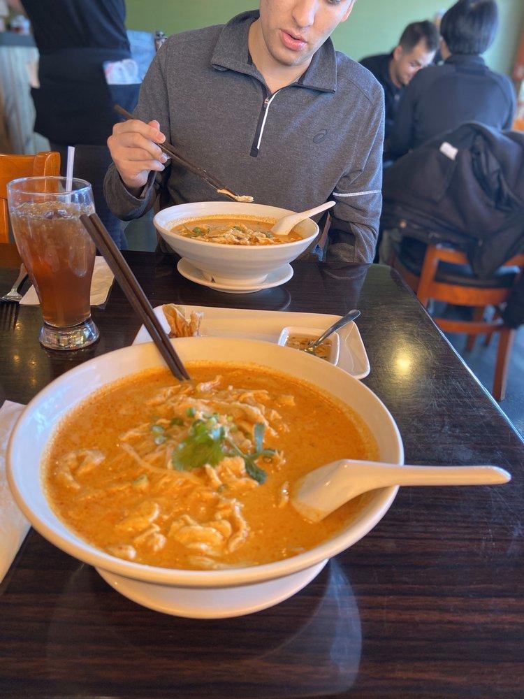 Curry Noodles · 