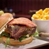 Chirish Burger · Irish cheddar, Irish bacon rasher, American
bacon, onion jam, garlic mayo + trimmings