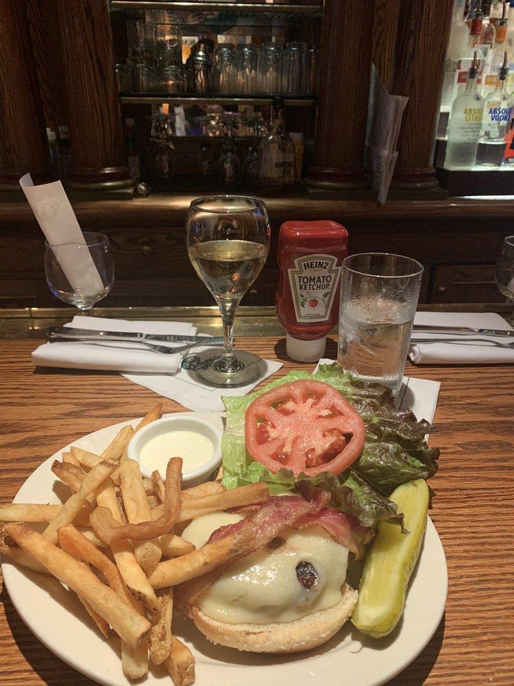 Clyde's of Georgetown · Bars · Alcohol · American · Breakfast & Brunch · American · Sandwiches · Hamburgers