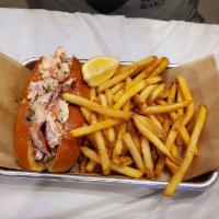 New England Lobster Roll · 