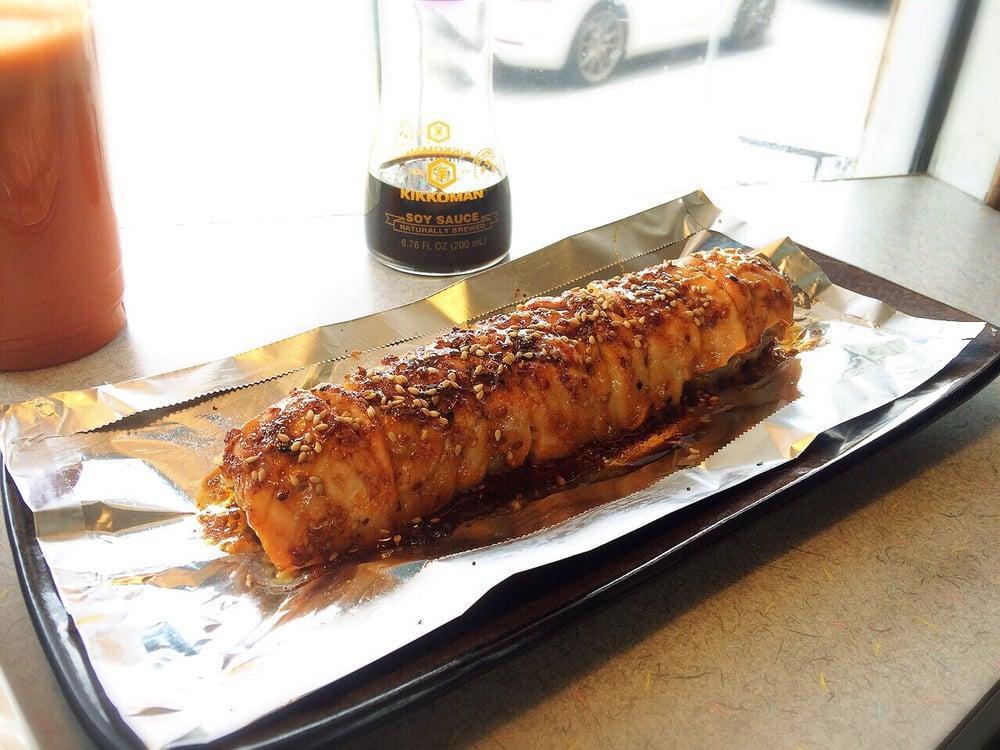 Salmon Yaki Roll · 