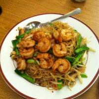 Cantonese Style Stir Fried Noodle · 