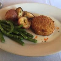 Cranbury Inn Crab Cakes · 100% crabmeat seasoned cake with no fillers, served with a lemon beurre blanc sauce.
