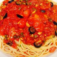 Spaghetti Puttanesca · 