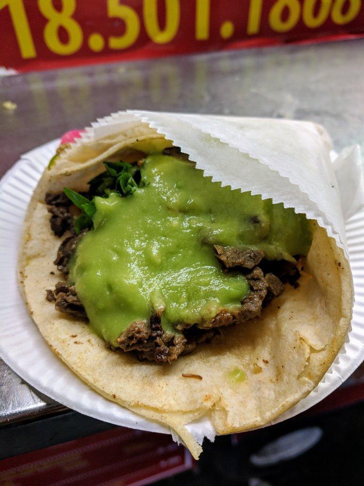 Tacos Él Gallo Giro · Mexican · Food Trucks
