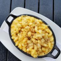 Skillet Mac and Cheese Lunch · 