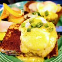 Parmesan Crusted Grilled Cheese Benedict · 