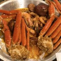 Lobster Crab Leg Shrimp Sausage · 