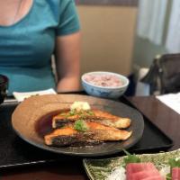 Grilled Salmons Belly · 