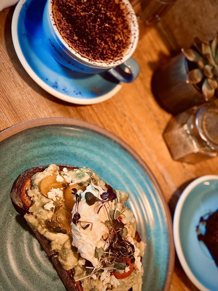 Bluestone Lane Upper East Side Café · Coffee & Tea · Breakfast & Brunch