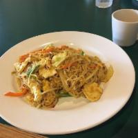Singapore Noodles · Vegetables or choice of protein with eggs, rice vermicelli noodles, onions, green scallions ...