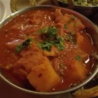 Vindaloo · A speciality of Goa India, very spicy, cooked with garlic. Comes with choice of basmati or b...
