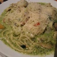 Pesto Scallops and Linguini · 