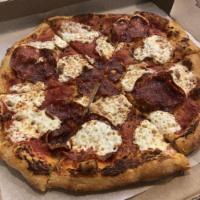 Pepperoni Salami Pizza · 