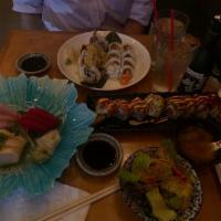 5 Star Maki Specialty · Salmon, tuna, yellowtail, snapper, and shrimp on top of shrimp tempura roll.